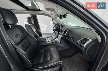 Внедорожник / Кроссовер Jeep Grand Cherokee 2011 в 
