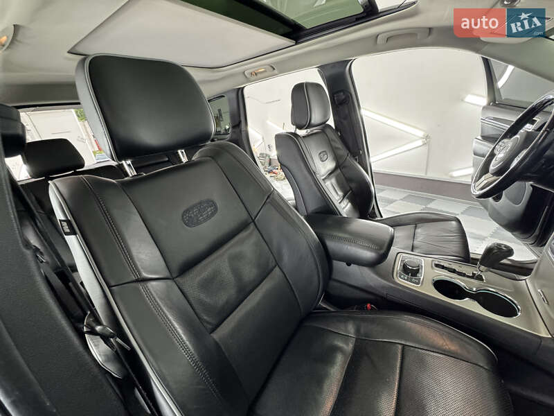 Внедорожник / Кроссовер Jeep Grand Cherokee 2011 в Трускавце