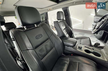 Внедорожник / Кроссовер Jeep Grand Cherokee 2011 в 