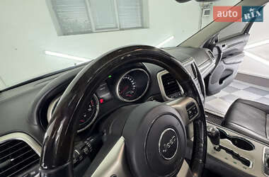 Внедорожник / Кроссовер Jeep Grand Cherokee 2011 в 
