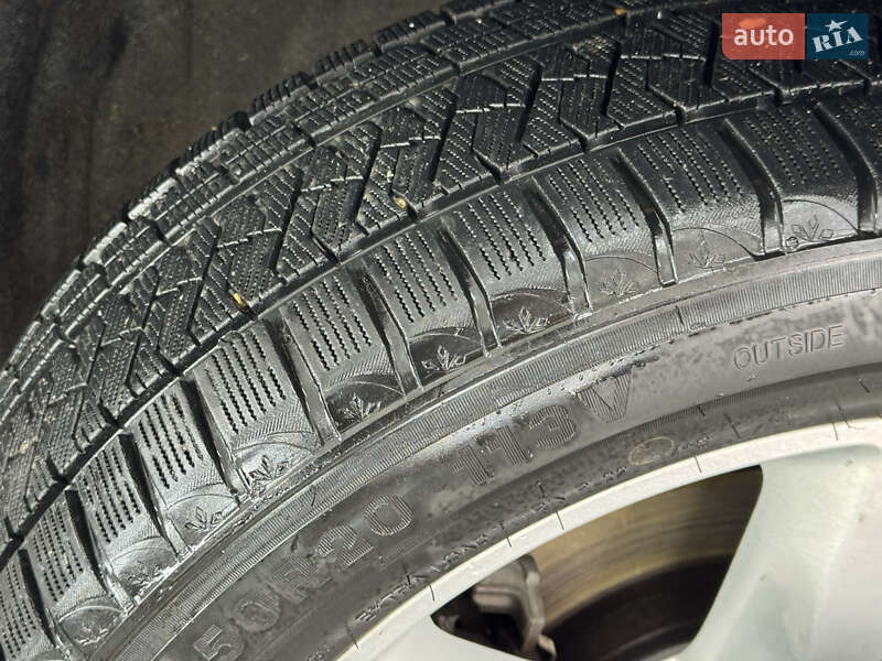 Внедорожник / Кроссовер Jeep Grand Cherokee 2011 в Трускавце