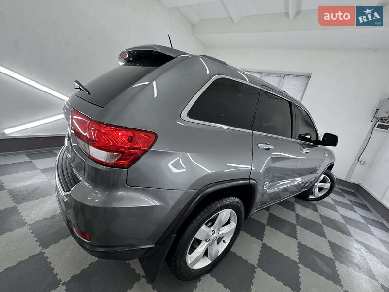 Внедорожник / Кроссовер Jeep Grand Cherokee 2011 в Трускавце