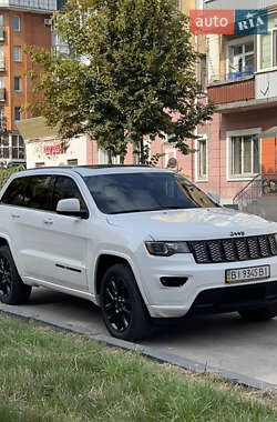 Внедорожник / Кроссовер Jeep Grand Cherokee 2018 в Полтаве