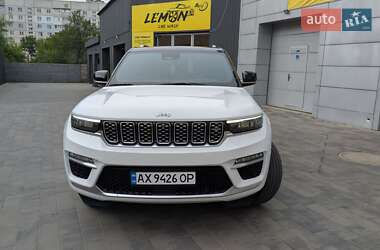 Внедорожник / Кроссовер Jeep Grand Cherokee 2022 в 