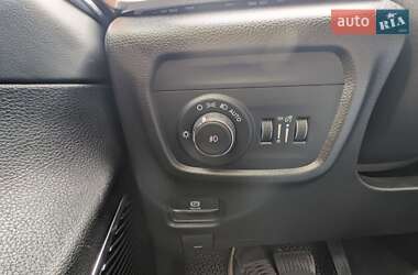 Внедорожник / Кроссовер Jeep Grand Cherokee 2022 в 
