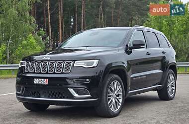 Внедорожник / Кроссовер Jeep Grand Cherokee 2017 в 