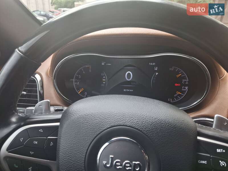 Внедорожник / Кроссовер Jeep Grand Cherokee 2021 в Черкассах