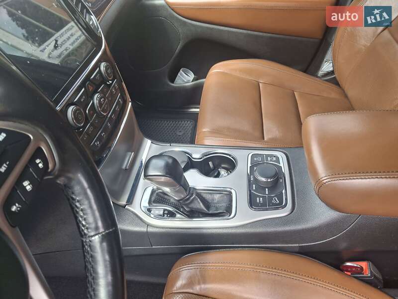 Внедорожник / Кроссовер Jeep Grand Cherokee 2021 в Черкассах