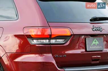 Позашляховик / Кросовер Jeep Grand Cherokee 2020 в 