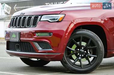 Позашляховик / Кросовер Jeep Grand Cherokee 2020 в 