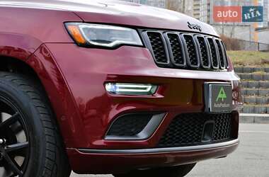 Позашляховик / Кросовер Jeep Grand Cherokee 2020 в 