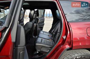 Позашляховик / Кросовер Jeep Grand Cherokee 2020 в 