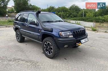 Внедорожник / Кроссовер Jeep Grand Cherokee 2001 в Изюме