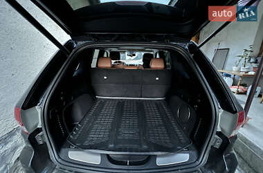 Внедорожник / Кроссовер Jeep Grand Cherokee 2012 в 