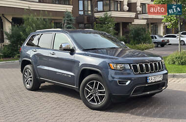Внедорожник / Кроссовер Jeep Grand Cherokee 2020 в Киеве