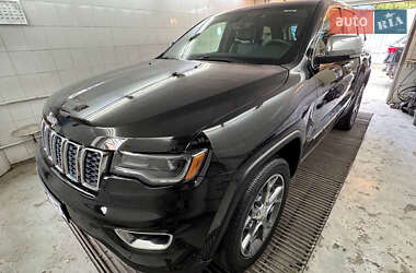 Внедорожник / Кроссовер Jeep Grand Cherokee 2020 в Киеве