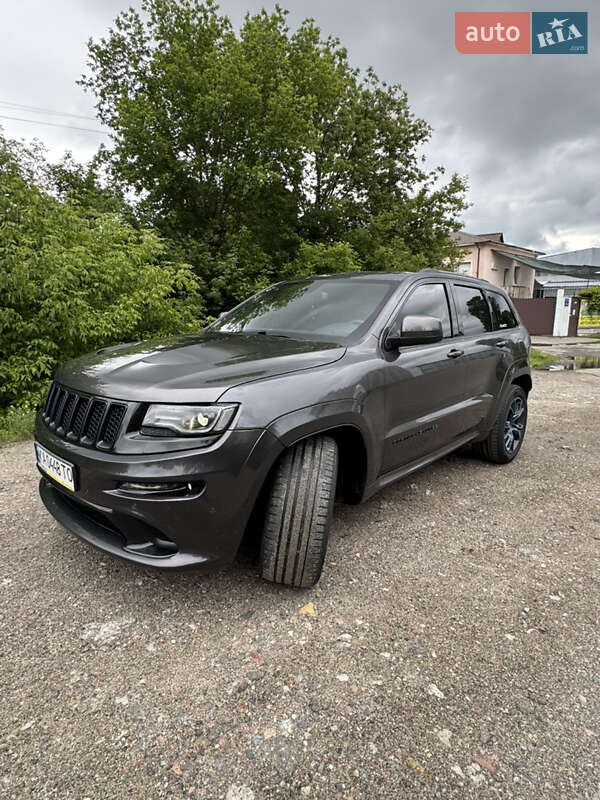 Внедорожник / Кроссовер Jeep Grand Cherokee 2016 в Киеве