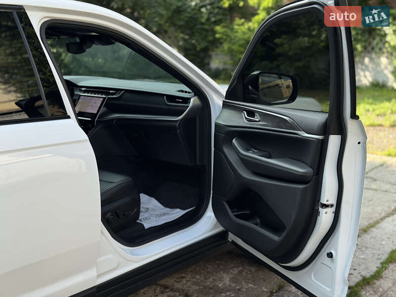 Внедорожник / Кроссовер Jeep Grand Cherokee 2024 в Киеве