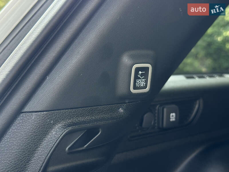 Внедорожник / Кроссовер Jeep Grand Cherokee 2024 в Киеве