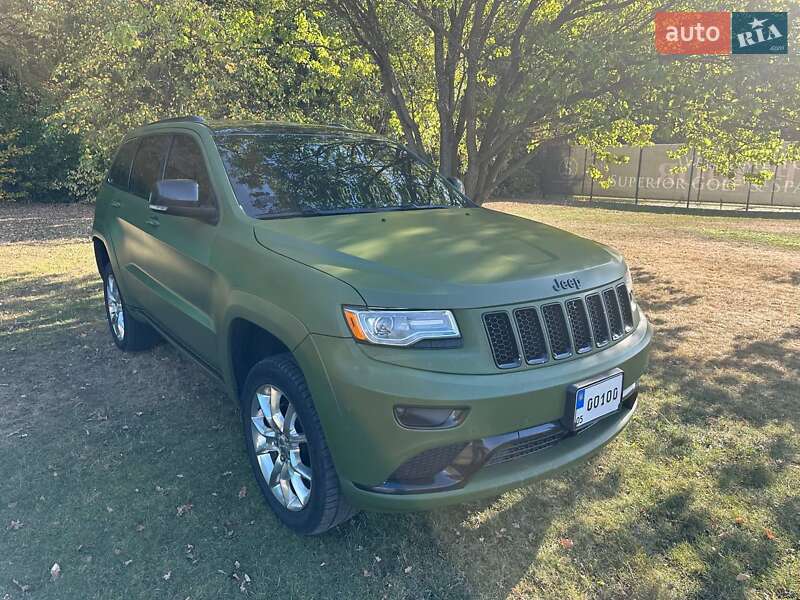 Внедорожник / Кроссовер Jeep Grand Cherokee 2014 в Киеве