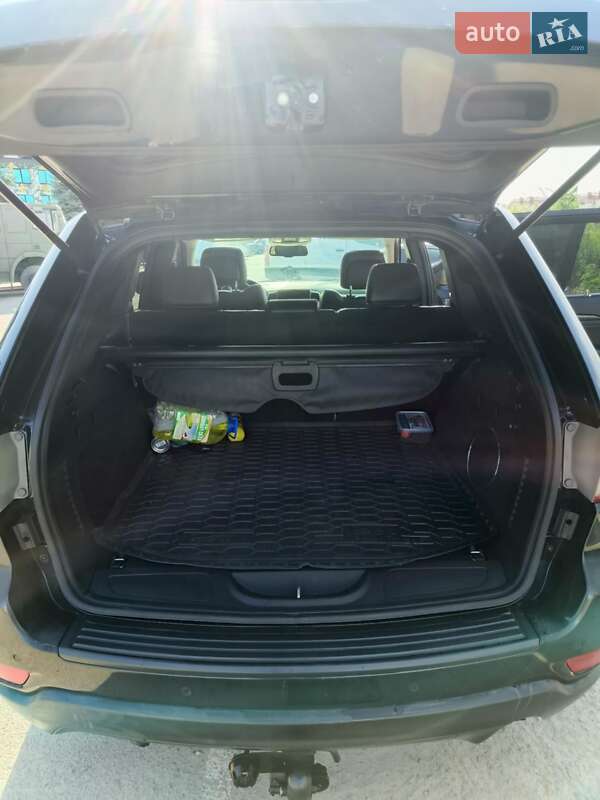 Позашляховик / Кросовер Jeep Grand Cherokee 2010 в Софіївській Борщагівці