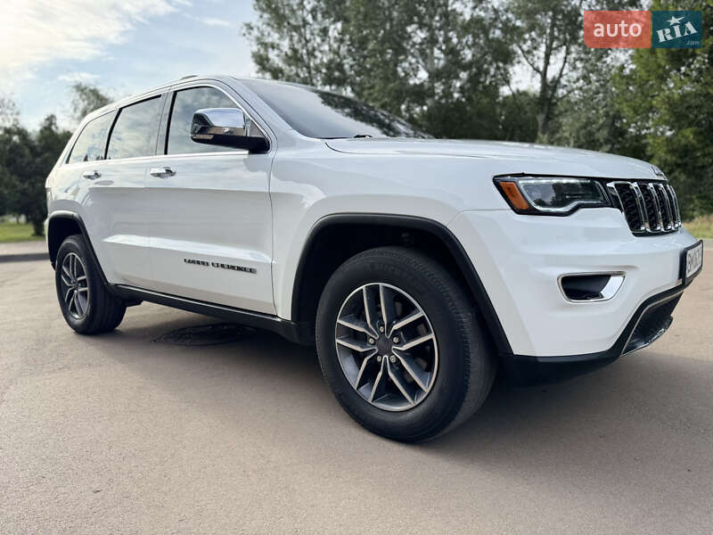 Позашляховик / Кросовер Jeep Grand Cherokee 2019 в Києві