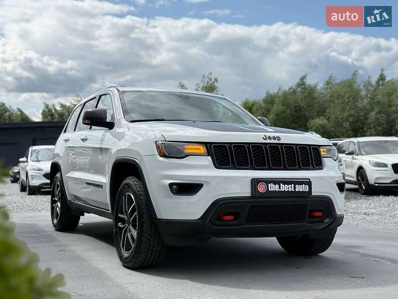 Внедорожник / Кроссовер Jeep Grand Cherokee 2021 в Ровно