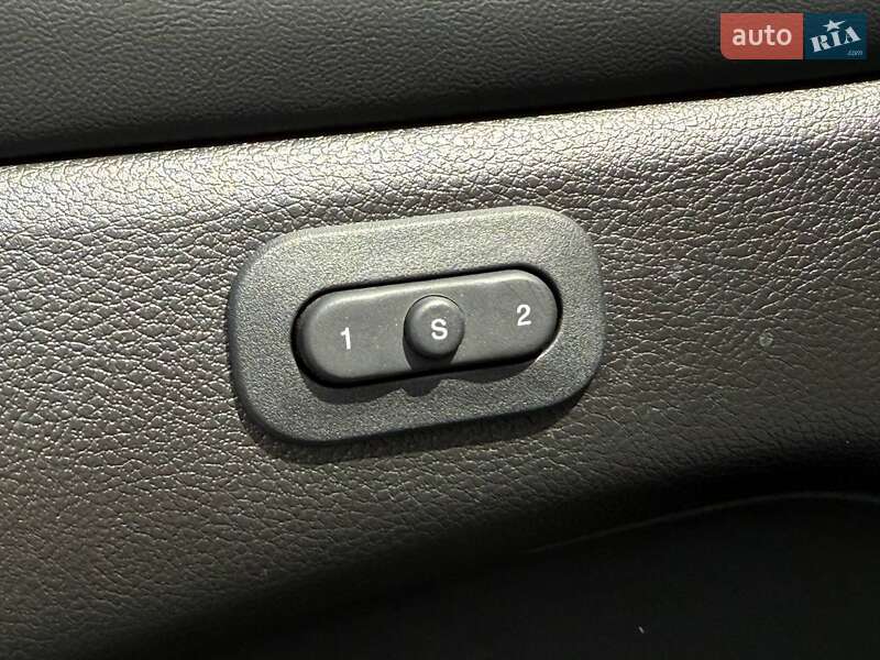 Внедорожник / Кроссовер Jeep Grand Cherokee 2021 в Ровно