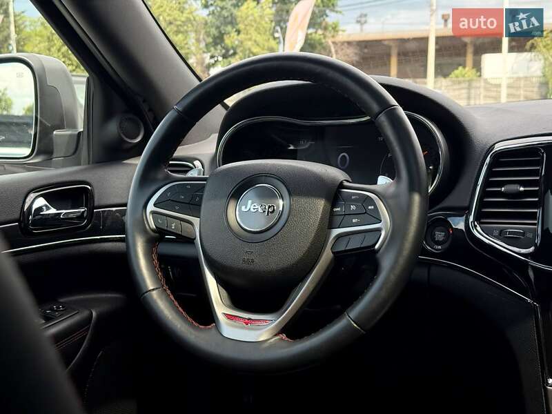 Внедорожник / Кроссовер Jeep Grand Cherokee 2021 в Ровно