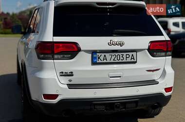 Внедорожник / Кроссовер Jeep Grand Cherokee 2018 в 