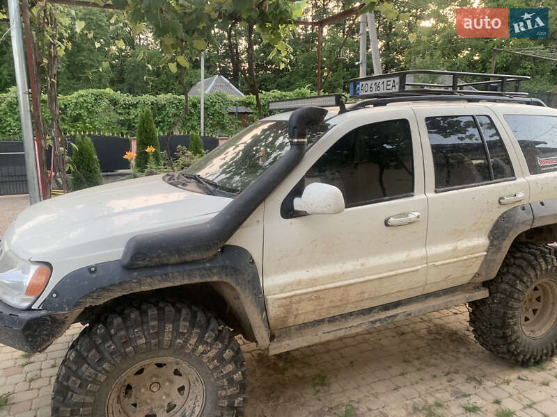 Внедорожник / Кроссовер Jeep Grand Cherokee 1999 в Ужгороде