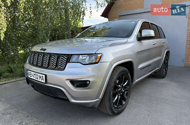 Позашляховик / Кросовер Jeep Grand Cherokee 2017 в Жмеринці