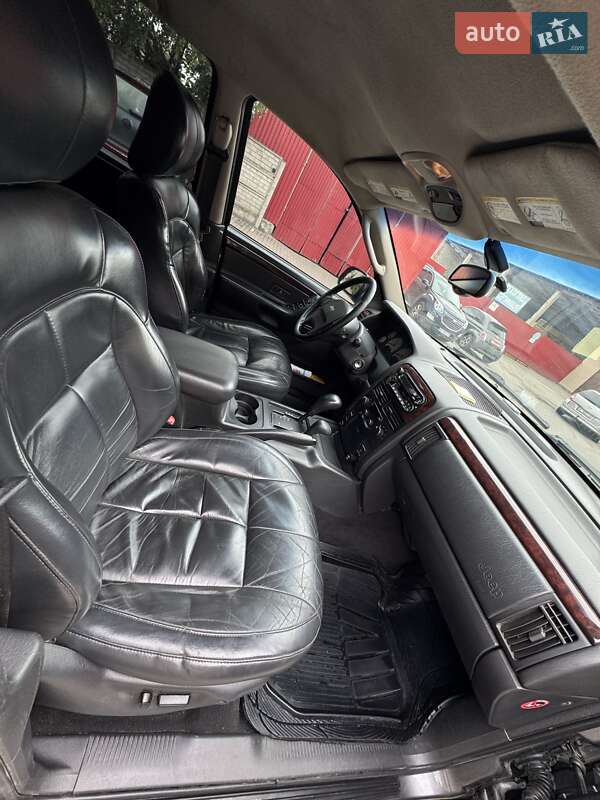 Позашляховик / Кросовер Jeep Grand Cherokee 2004 в Володимирі