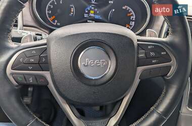 Внедорожник / Кроссовер Jeep Grand Cherokee 2017 в 