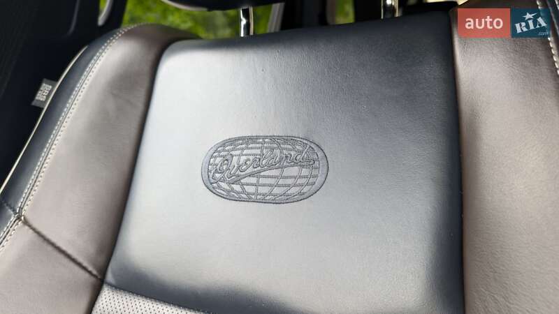 Внедорожник / Кроссовер Jeep Grand Cherokee 2017 в Сумах