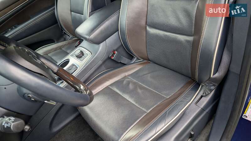 Внедорожник / Кроссовер Jeep Grand Cherokee 2017 в Сумах