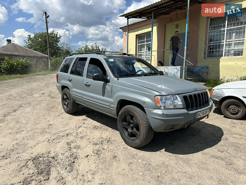 Позашляховик / Кросовер Jeep Grand Cherokee 2001 в Дергачах