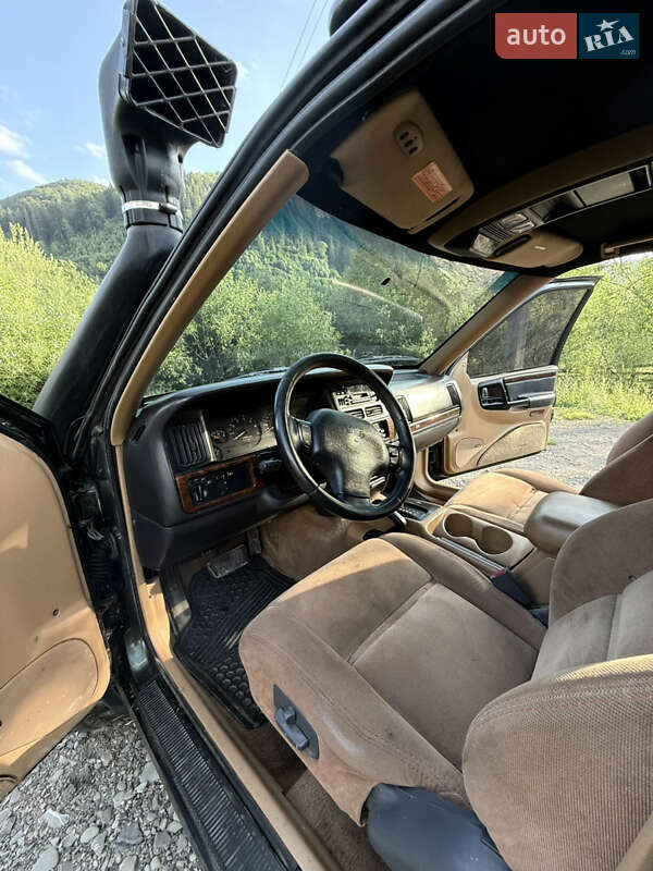 Внедорожник / Кроссовер Jeep Grand Cherokee 1996 в Межгорье