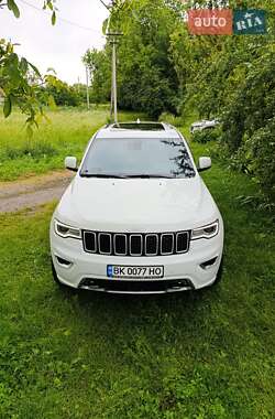 Внедорожник / Кроссовер Jeep Grand Cherokee 2021 в Ровно