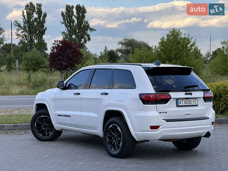 Внедорожник / Кроссовер Jeep Grand Cherokee 2018 в Коломые