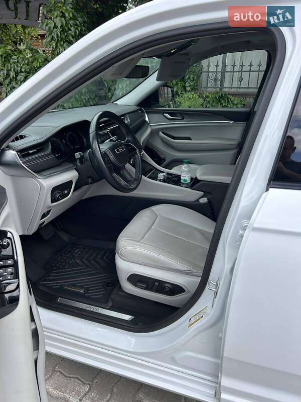 Внедорожник / Кроссовер Jeep Grand Cherokee 2022 в Виннице