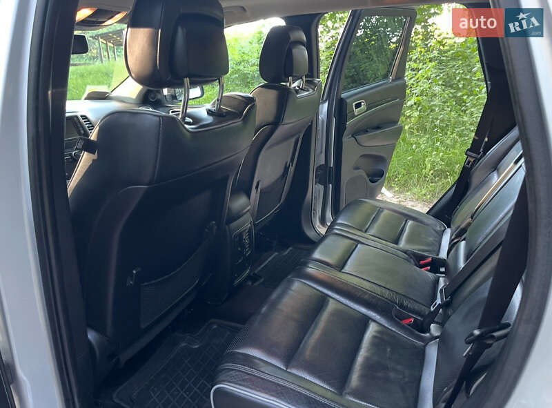 Внедорожник / Кроссовер Jeep Grand Cherokee 2011 в Виннице