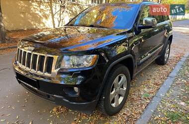 Позашляховик / Кросовер Jeep Grand Cherokee 2013 в Львові