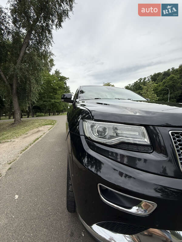 Внедорожник / Кроссовер Jeep Grand Cherokee 2014 в Киеве