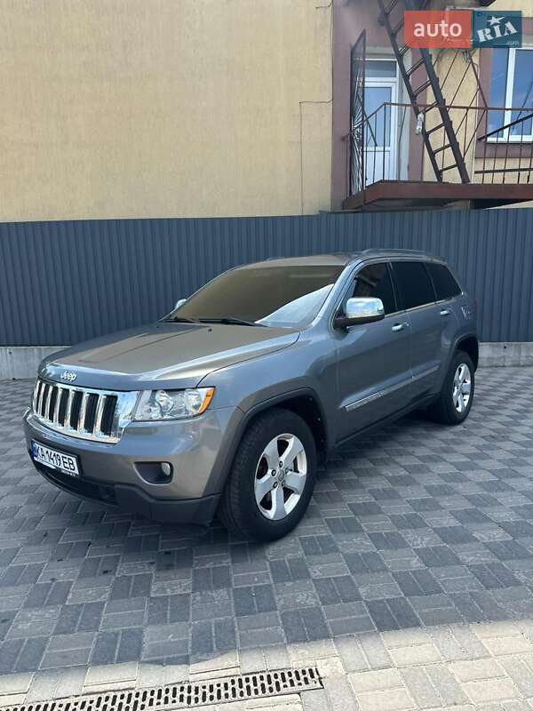 Внедорожник / Кроссовер Jeep Grand Cherokee 2012 в Иршаве