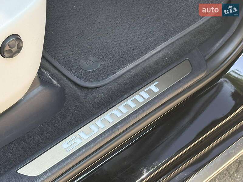 Внедорожник / Кроссовер Jeep Grand Cherokee 2019 в Запорожье фото 13 Внедорожник / Кроссовер Jeep Grand Cherokee 2019 в Запорожье