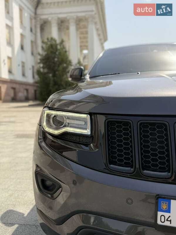 Позашляховик / Кросовер Jeep Grand Cherokee 2015 в Дніпрі