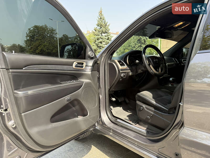 Позашляховик / Кросовер Jeep Grand Cherokee 2015 в Дніпрі