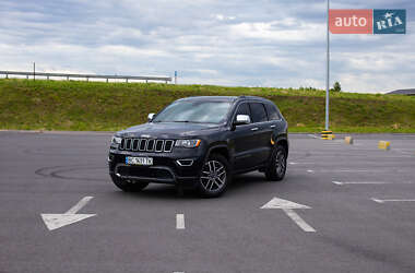 Внедорожник / Кроссовер Jeep Grand Cherokee 2020 в Львове