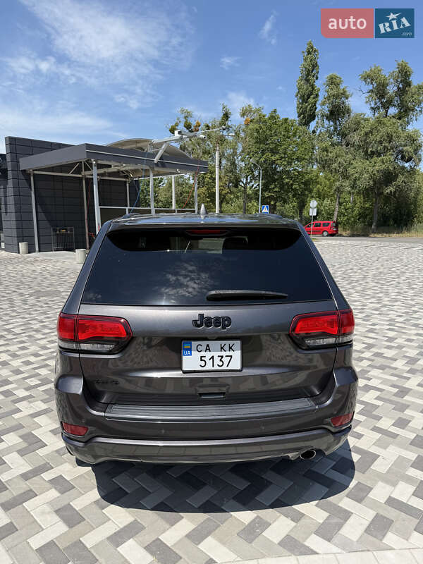 Внедорожник / Кроссовер Jeep Grand Cherokee 2018 в Каневе